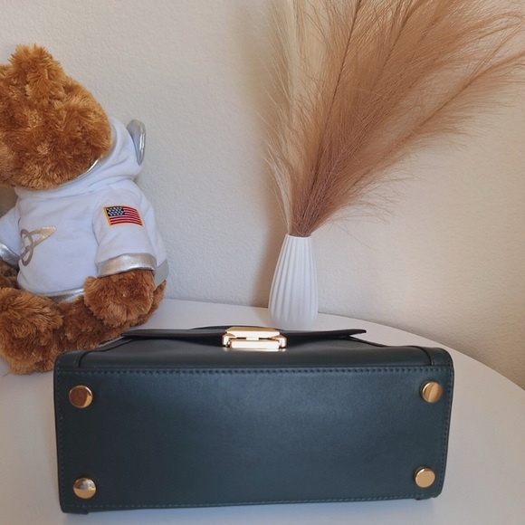 Michael Kors Navy Satchel with Gold Accents NWT $298 Leather Med Whitney - Picture 6 of 14